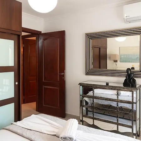 Silot 2 * Néa Fókaia